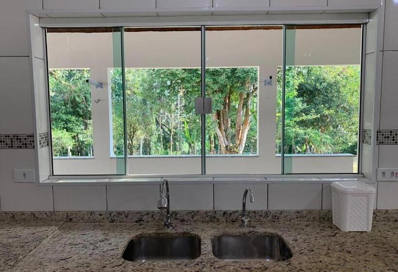 הוסטל Taipas Pousada E Camping