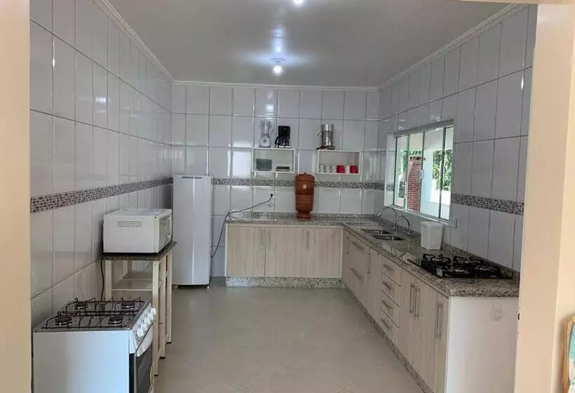 Retkeilymaja Taipas Pousada E Camping