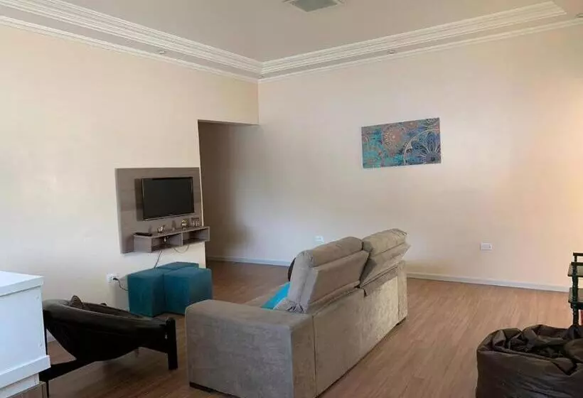 Retkeilymaja Taipas Pousada E Camping