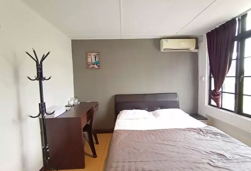 هتل Oyo 90117 Grand Inn