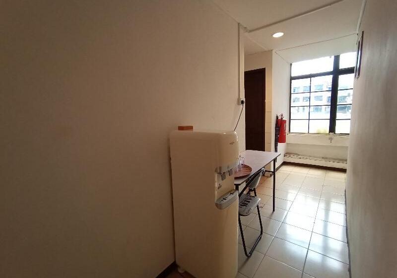 בית מלון כפרי Oyo 90117 Grand Inn