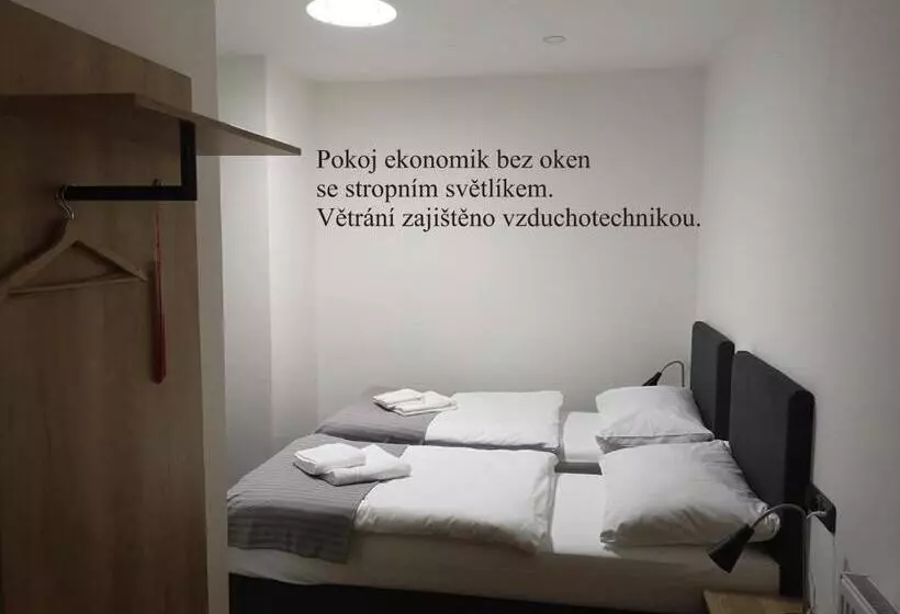 ホテル Penzion Don