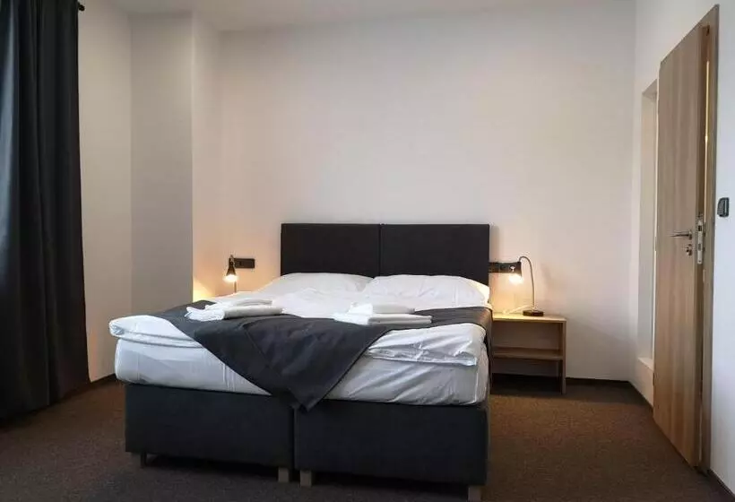 ホテル Penzion Don