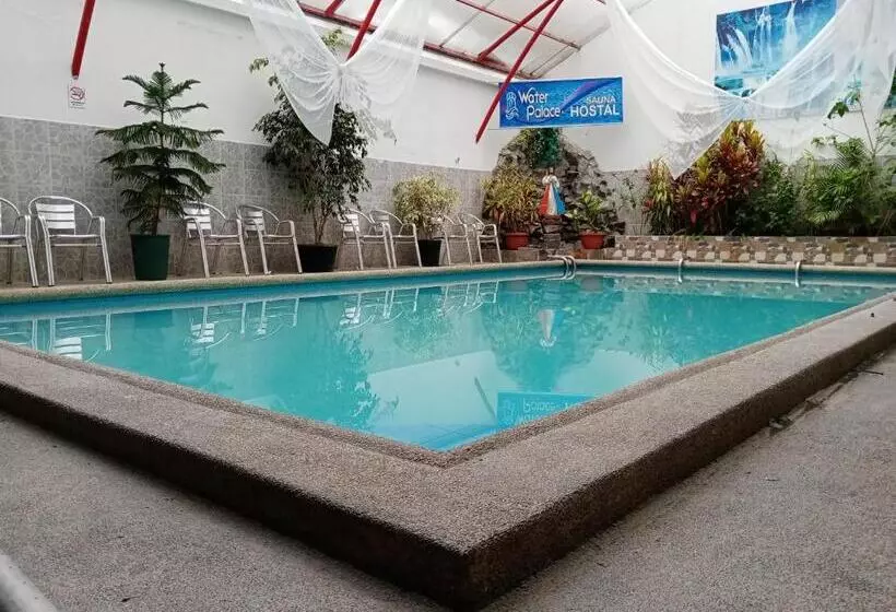 ペンション Hostal Sauna Water Palace