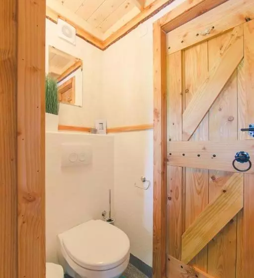 استراحتگاه Tree House
