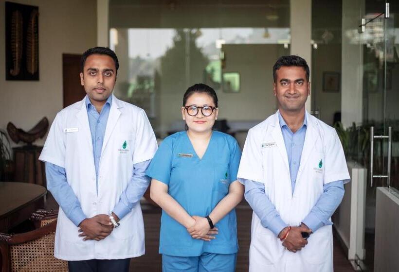 Suryavilas Luxury Resort & Spa