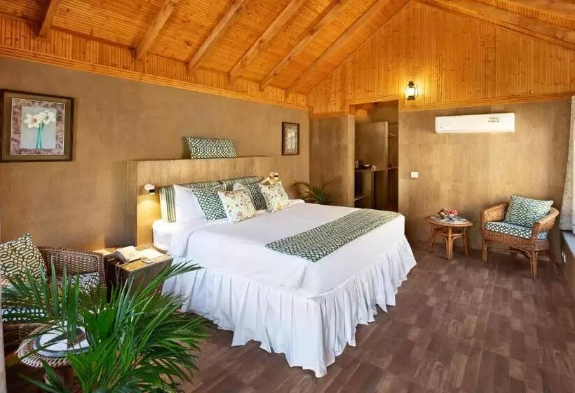 Suryavilas Luxury Resort & Spa