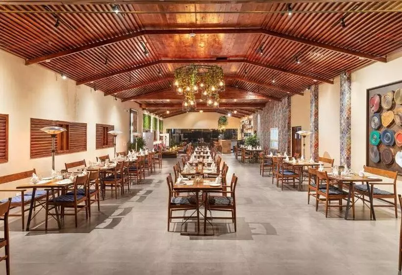 Suryavilas Luxury Resort & Spa
