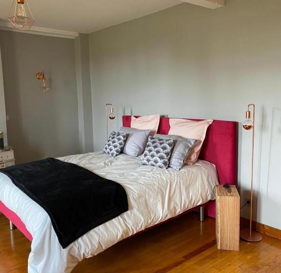 مبيت وإفطار Le Jardin Dans Les Vignes