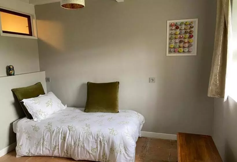 Aamiaismajoitus (B&B) Le Jardin Dans Les Vignes