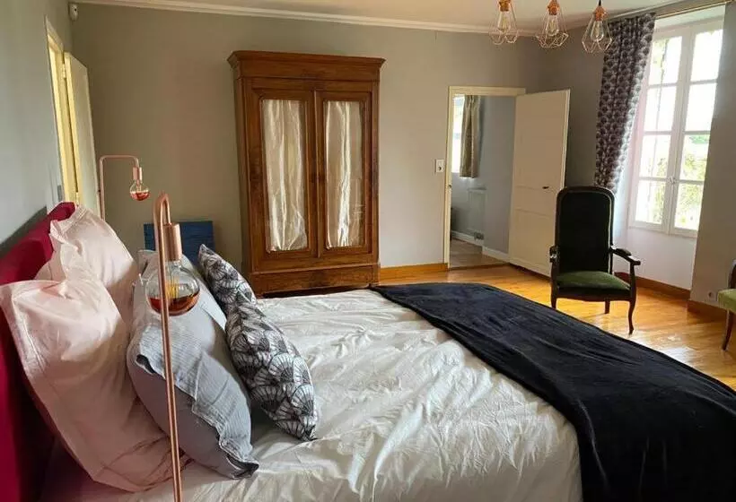 Aamiaismajoitus (B&B) Le Jardin Dans Les Vignes