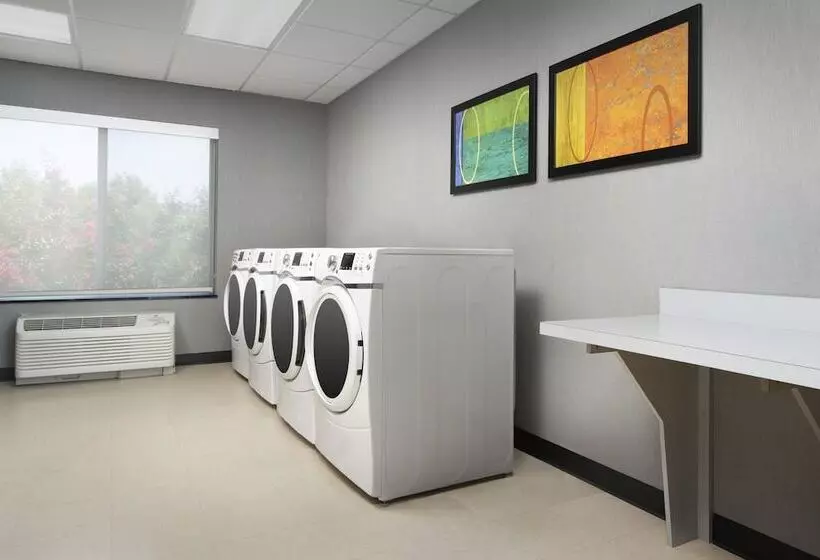 ホテル Fairfield By Marriott Inn & Suites Aberdeen