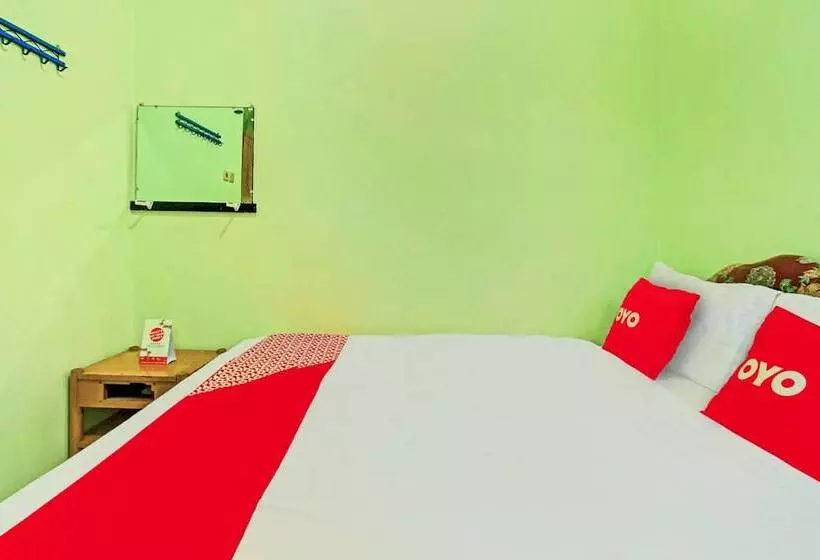 Hotel Oyo 90031 Villa Papada