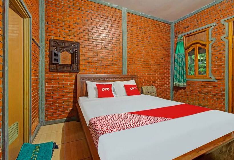 هتل Oyo 90031 Villa Papada