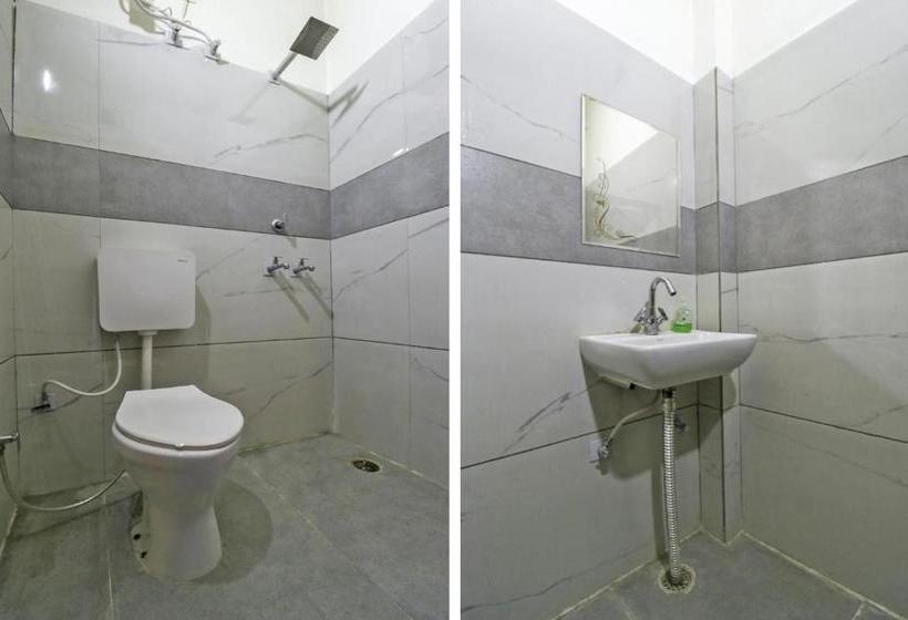 Spot On Hotel White Rose