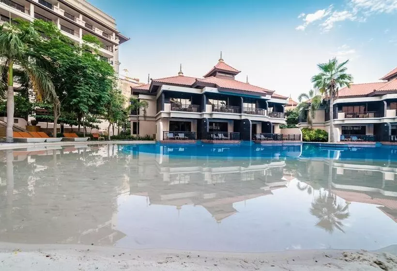 Luxe Getaways Palm Jumeirah