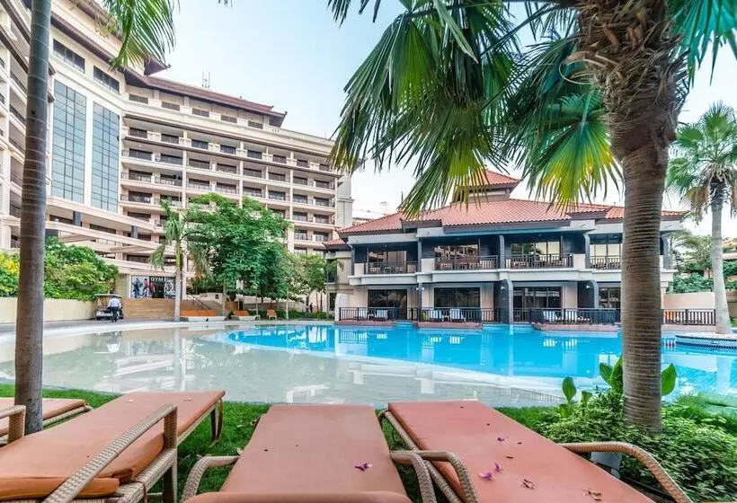 Luxe Getaways Palm Jumeirah