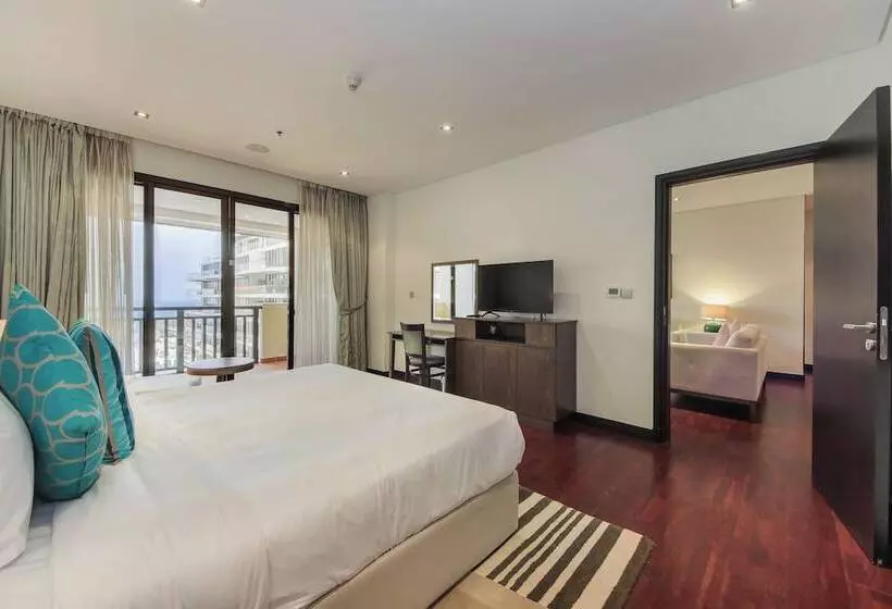 Luxe Getaways Palm Jumeirah