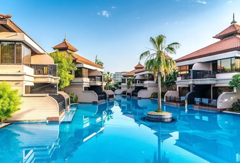 Luxe Getaways Palm Jumeirah