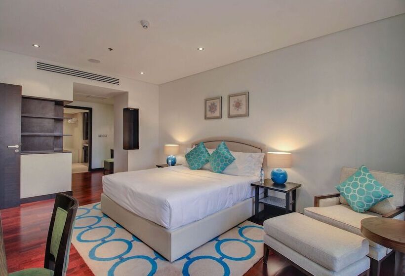 Luxe Getaways Palm Jumeirah