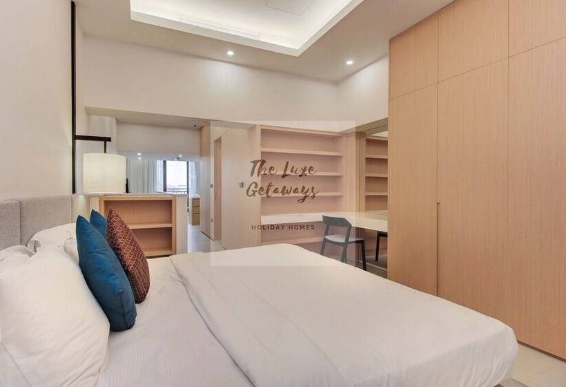 Luxe Getaways Palm Jumeirah