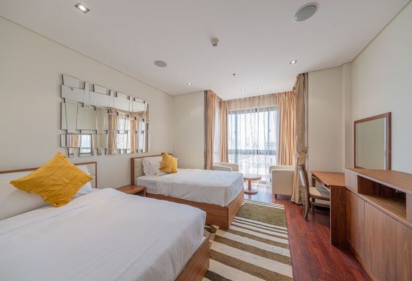 Luxe Getaways Palm Jumeirah