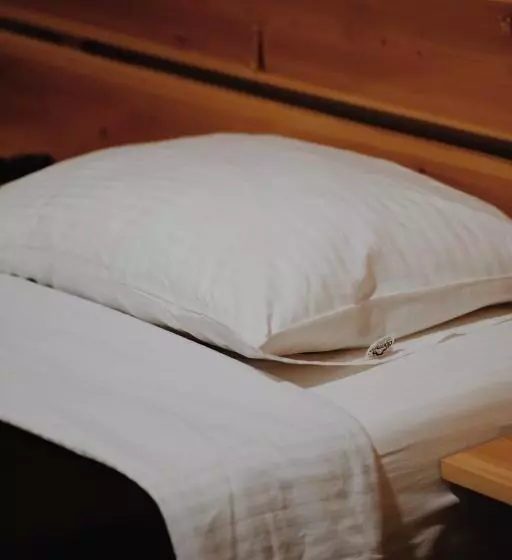 ペンション At Pikotiko S   Korca City Rooms For Rent