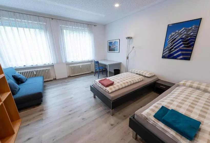 Stadthaus Seeblick G5   Hostel