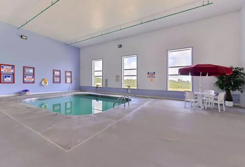 Отель Americas Best Value Inn & Suites Clear Lake