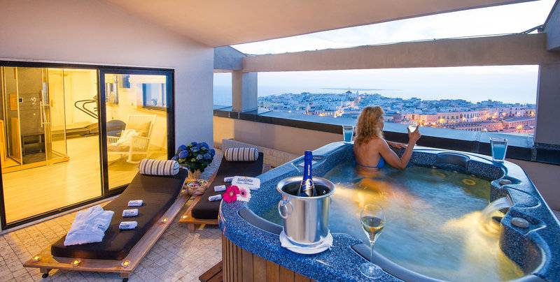 Bellavista Club Caroli Hotels