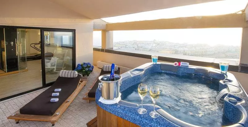 Bellavista Club Caroli Hotels