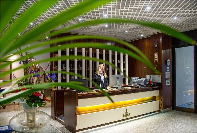 Bellavista Club Caroli Hotels