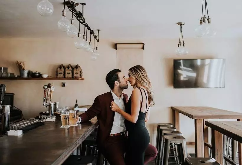 Отель Chalet View Lodge