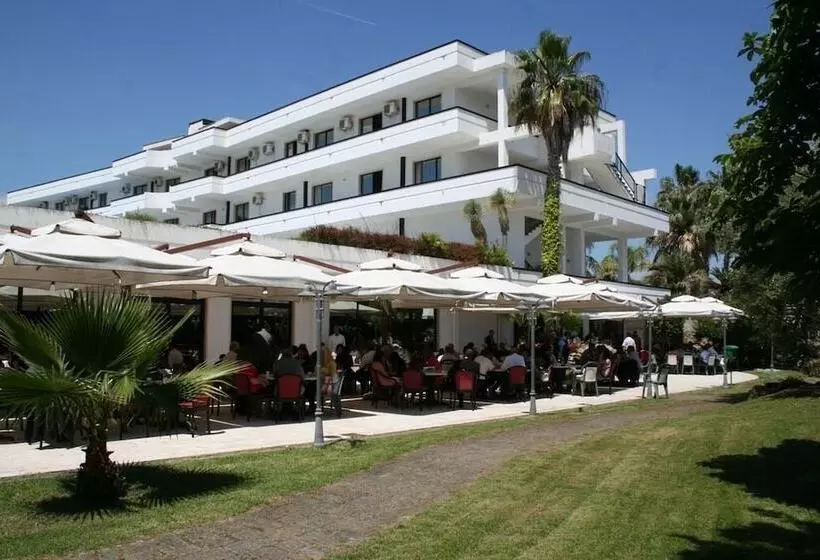 酒店 Club Clorinda Nuova Gestione 2024