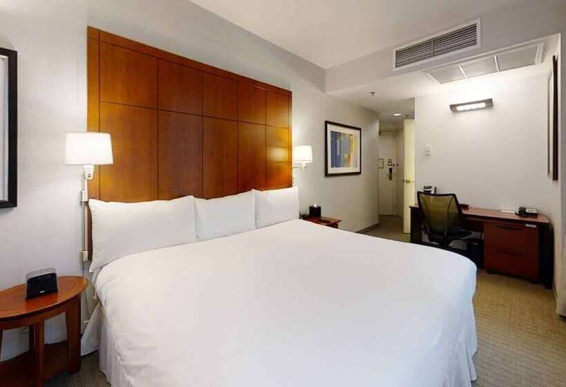 Club Quarters Hotel Central Loop, Chicago