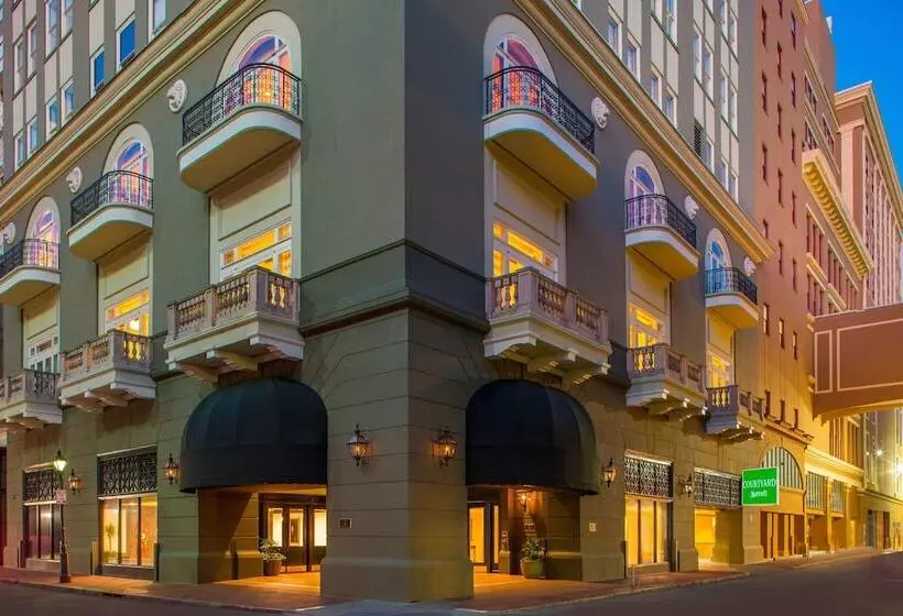 هتل Courtyard By Marriott New Orleans French Quarter/iberville