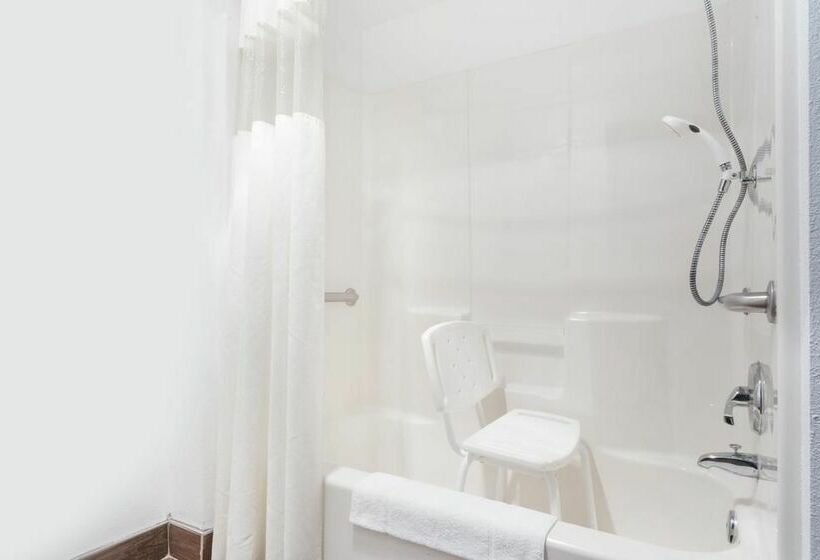 Otel Days Inn By Wyndham Portland Central