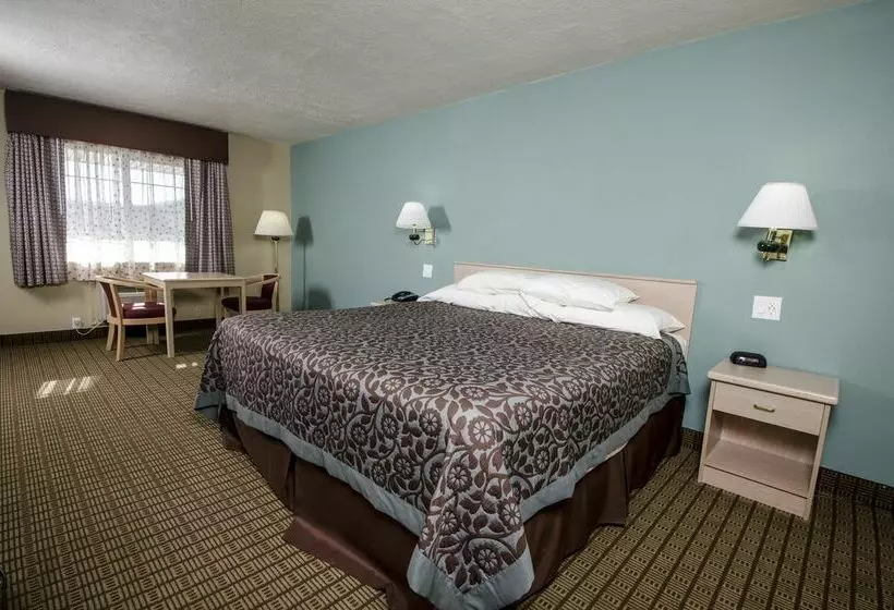 호텔 Days Inn By Wyndham Portland Central