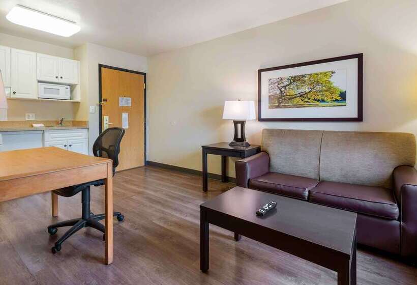 Отель Extended Stay America Suites Piscataway Rutgers University