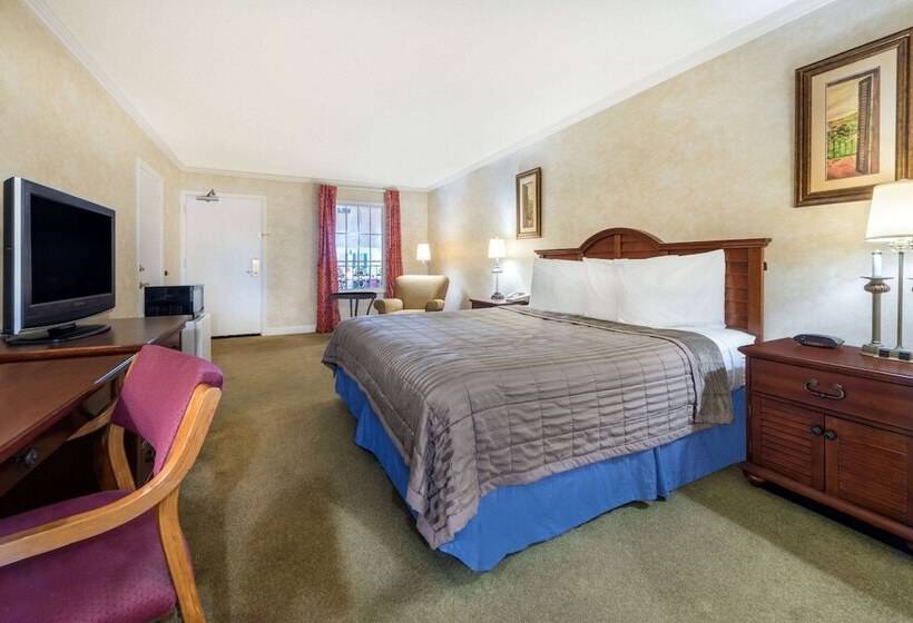 בית מלון כפרי Howard Johnson By Wyndham Burlington