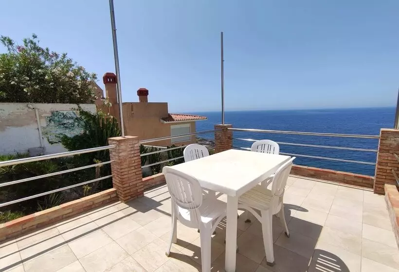 Отель La Rosa Sul Mare