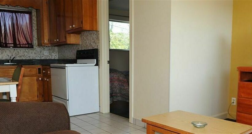 فندق Midtown Inn