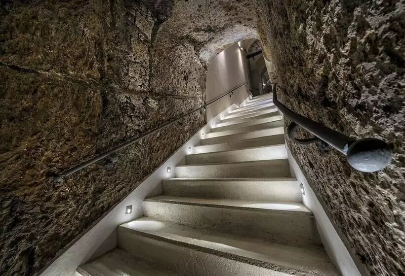 בית מלון כפרי Relais Falisco