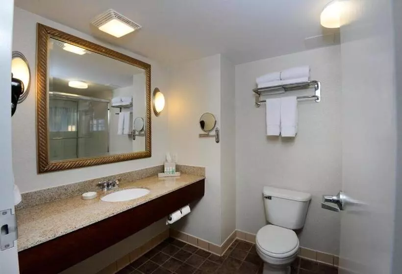 בית מלון כפרי Rod 'n' Reel Resort