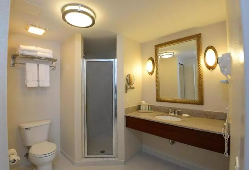 בית מלון כפרי Rod 'n' Reel Resort