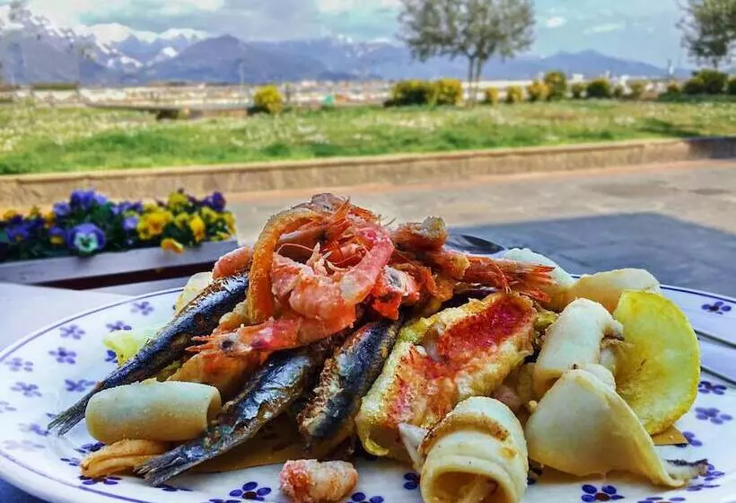 Отель Sette Archi