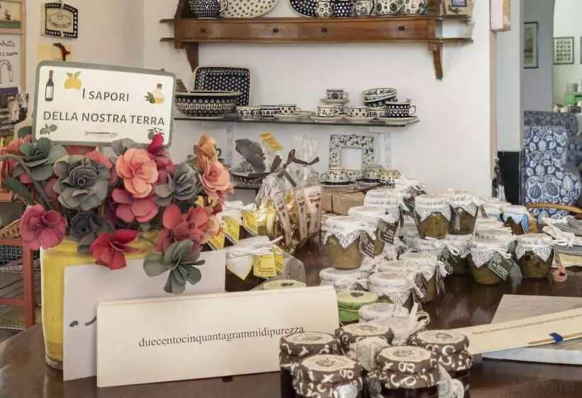 Отель Sette Archi