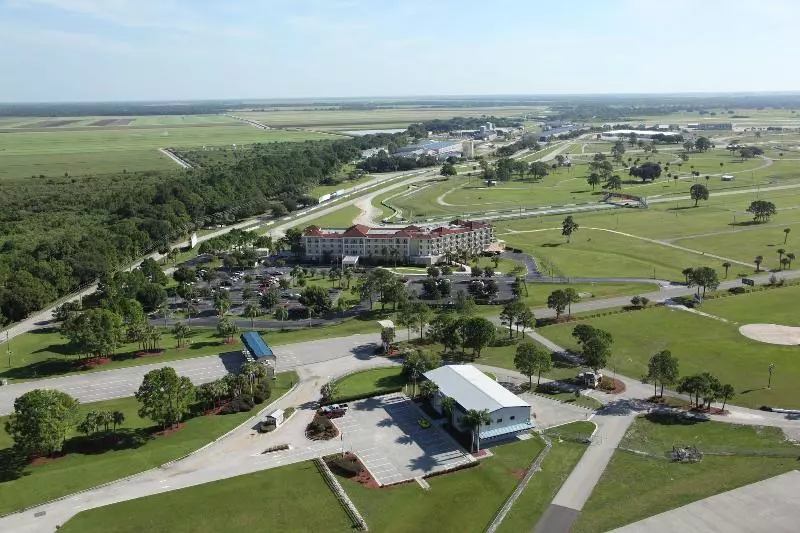Hotel Seven Sebring Raceway