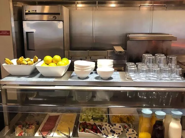 Hotel Seven Sebring Raceway