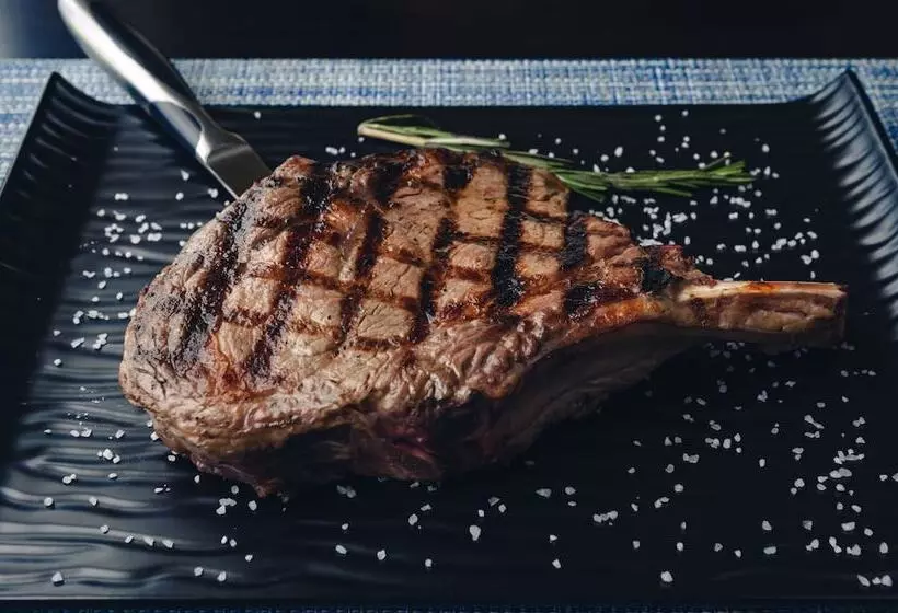 Hotel Seven Sebring Raceway